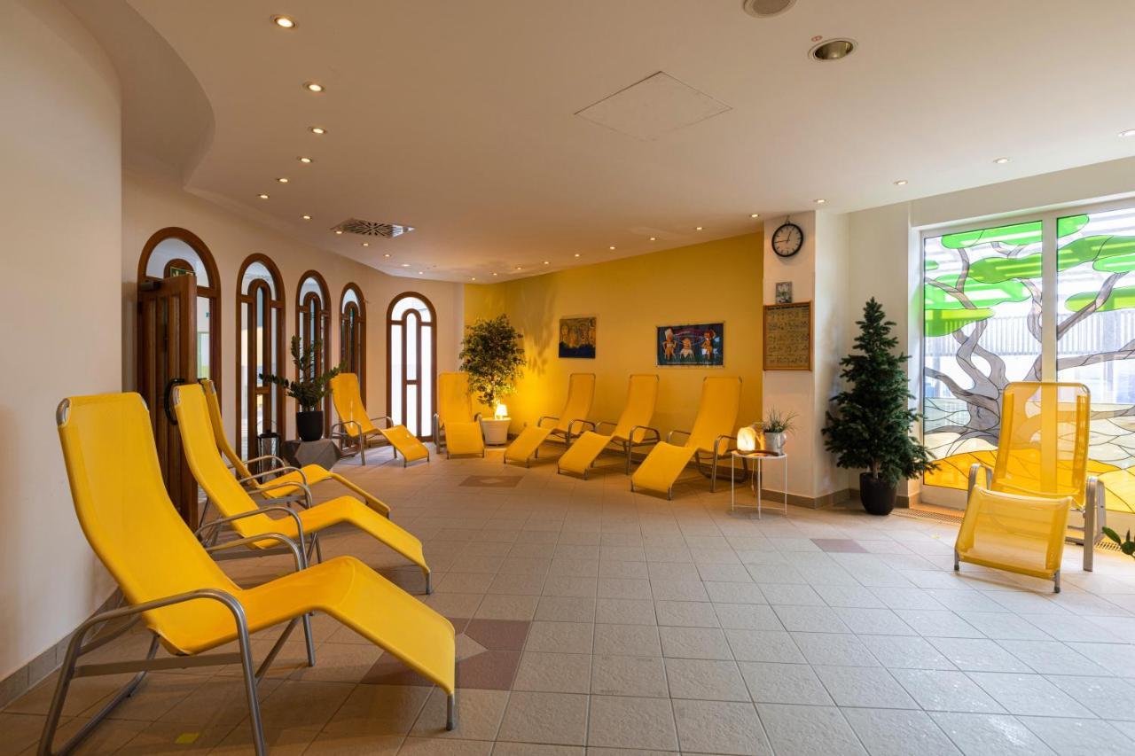 Ifa Schoeneck Hotel & Ferienpark Bagian luar foto